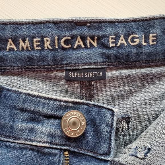 American Eagle Hi-Rise Shortie - Picture 5 of 6